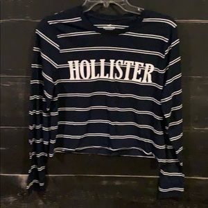 Blue and white striped crop top￼